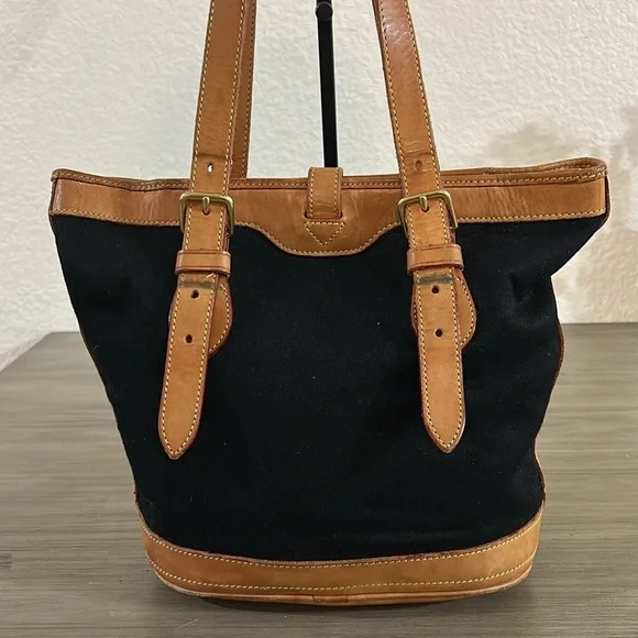 Vintage Dooney & Bourke Cabriolet Black Canvas / Leather Trim Bucket Bag - Picture 4 of 12